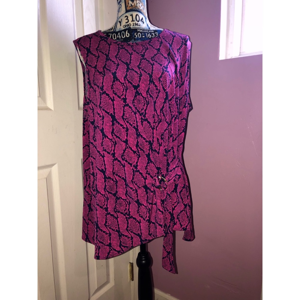 Michel Kors pink top size 2x